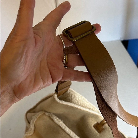 GAP VINTAGE SEUDE LEATHER FLEESE with MATCHING COIN PURSE  BEIGE  PURSE BAG TOTE - Picture 6 of 16